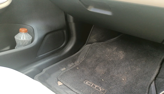 2022 Honda City ZX HYBRID, Hybrid, Automatic, 39,942 km, interior
