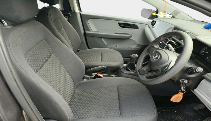 2021 Tata ALTROZ XE PETROL, Petrol, Manual, 9,981 km, interior