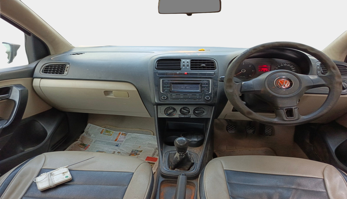 2013 Volkswagen Polo COMFORTLINE 1.2L, Diesel, Manual, 1,23,287 km, interior