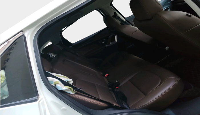 2019 Tata Harrier XZ 2.0L, Diesel, Manual, 70,181 km, interior