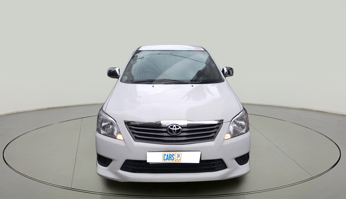 2016 Toyota Innova 2.5 G 8 STR, Diesel, Manual, 1,51,627 km, exterior