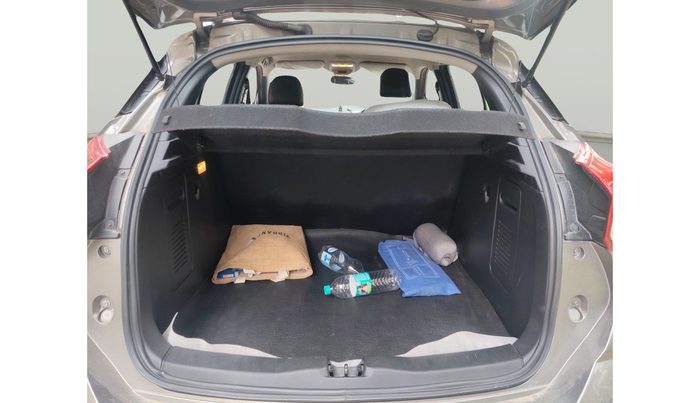 2022 Nissan Kicks XV 1.5, Petrol, Manual, 26,407 km, exterior