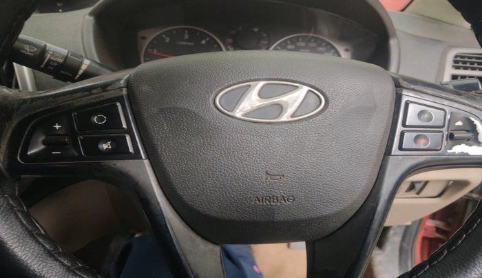 2013 Hyundai i20 SPORTZ 1.4 CRDI, Diesel, Manual, 1,19,814 km, interior