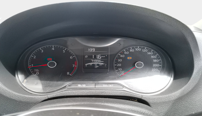 2016 Volkswagen Polo HIGHLINE1.2L, Petrol, Manual, 74,996 km, interior
