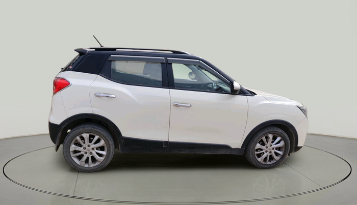 2021 Mahindra XUV300 W6 1.2 PETROL, Petrol, Manual, 38,755 km, exterior