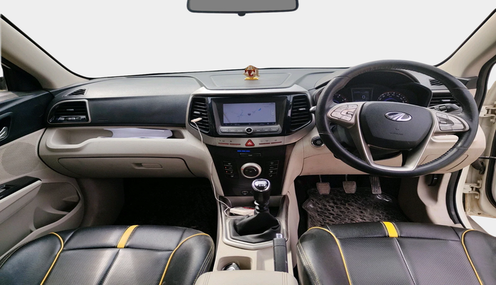 2021 Mahindra XUV300 W6 1.2 PETROL, Petrol, Manual, 38,755 km, interior