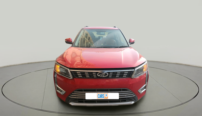 2021 Mahindra XUV300 W8 (O) 1.5 DIESEL, Diesel, Manual, 1,05,901 km, exterior