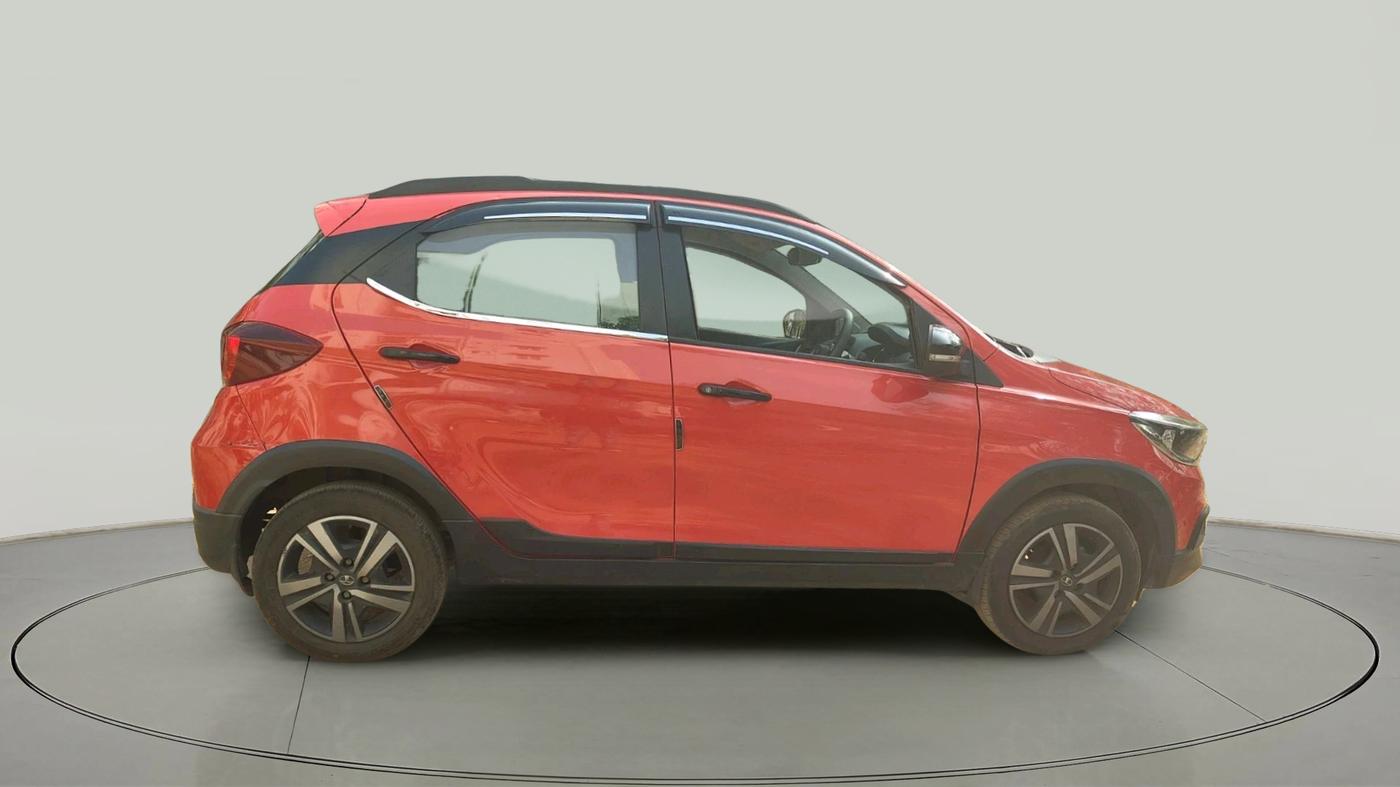 2023 Tata TIAGO NRG XZ MT, Petrol, Manual, 20,322 km, exterior