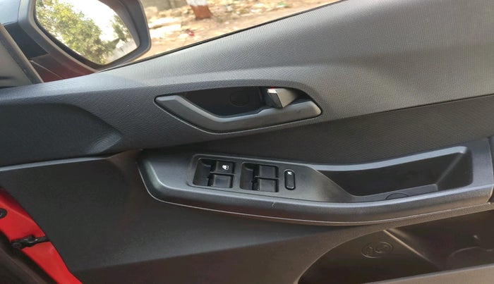 2023 Tata TIAGO NRG XZ MT, Petrol, Manual, 20,322 km, interior