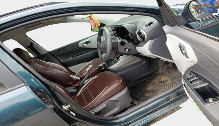 2022 Hyundai GRAND I10 NIOS SPORTZ 1.2 KAPPA VTVT, Petrol, Manual, 37,390 km, interior