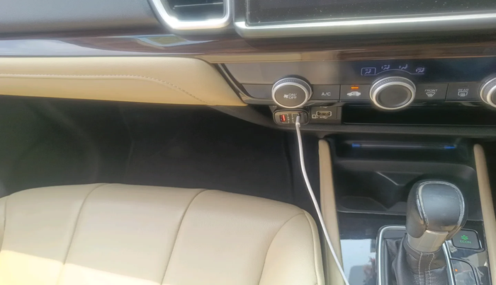 2021 Honda City 1.5L I-VTEC ZX CVT, Petrol, Automatic, 56,713 km, interior