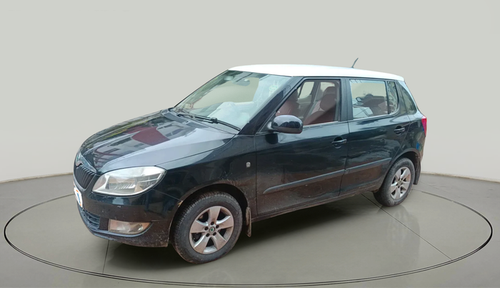 2011 Skoda Fabia ELEGANCE 1.6 MPI, Petrol, Manual, 1,16,397 km, exterior