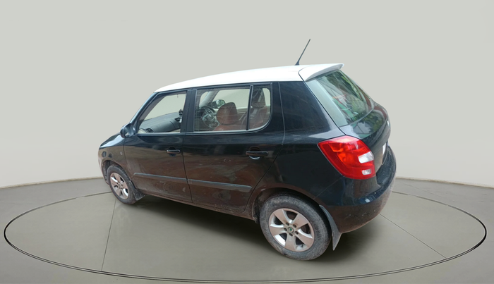 2011 Skoda Fabia ELEGANCE 1.6 MPI, Petrol, Manual, 1,16,397 km, exterior