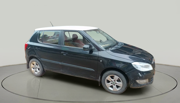 2011 Skoda Fabia ELEGANCE 1.6 MPI, Petrol, Manual, 1,16,397 km, exterior