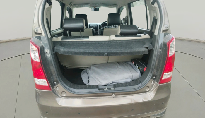 2016 Maruti Wagon R 1.0 VXI, Petrol, Manual, 61,667 km, exterior