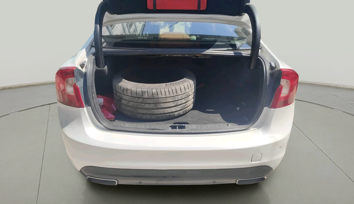 2018 Volvo S60 KINETIC D4, Diesel, Automatic, 89,560 km, exterior