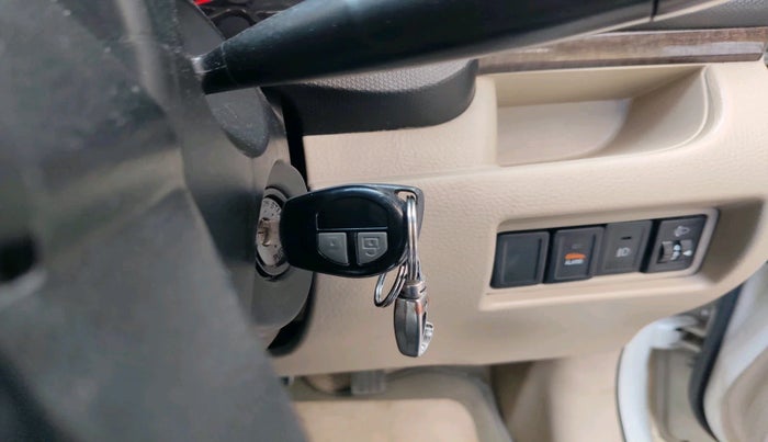 2015 Maruti Swift Dzire VDI, Diesel, Manual, 1,19,219 km, interior