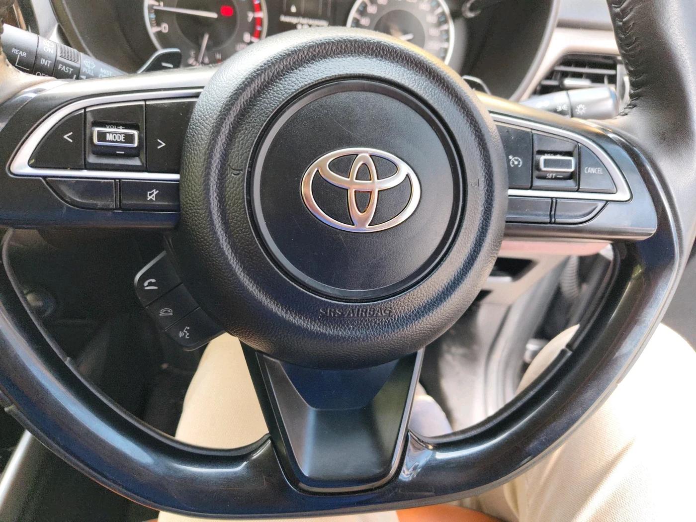 2024 Toyota Urban Cruiser Taisor V 1.0 Petrol AT, Petrol, Automatic, 25,255 km, interior