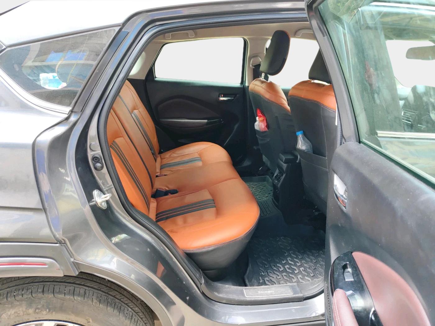 2024 Toyota Urban Cruiser Taisor V 1.0 Petrol AT, Petrol, Automatic, 25,255 km, interior