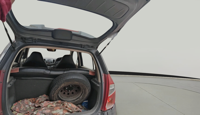 2014 Hyundai i10 SPORTZ 1.1 LPG, Petrol, Manual, 1,05,362 km, exterior