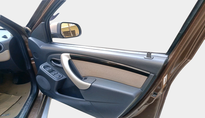 2012 Renault Duster 110 PS RXZ DIESEL, Diesel, Manual, 1,13,948 km, interior