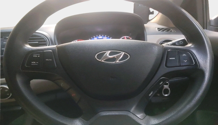 2015 Hyundai Xcent S 1.2, Petrol, Manual, 69,714 km, interior