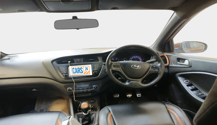 2017 Hyundai i20 Active 1.4 SX, Diesel, Manual, 2,77,437 km, interior