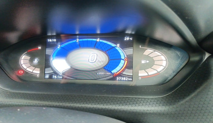 2021 Nissan MAGNITE XV PREMIUM DUAL TONE, Petrol, Manual, 37,382 km, interior