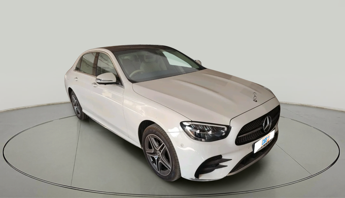 2024 Mercedes Benz E Class E 200 EXCLUSIVE, Petrol, Automatic, 3,396 km, exterior