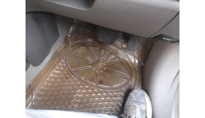 2015 Nissan Micra XV CVT, Petrol, Automatic, 66,785 km, interior