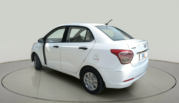 2015 Hyundai Xcent BASE 1.2, Petrol, Manual, 1,48,408 km, exterior