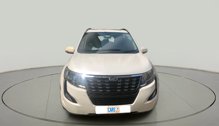 2018 Mahindra XUV500 W11 AT, Diesel, Automatic, 1,12,023 km, exterior