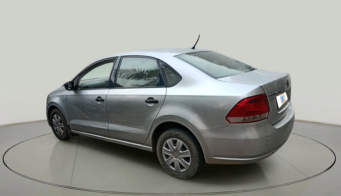 2010 Volkswagen Vento COMFORTLINE 1.6, Petrol, Manual, 1,19,081 km, exterior