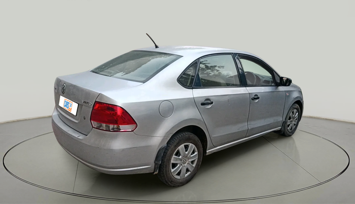 2010 Volkswagen Vento COMFORTLINE 1.6, Petrol, Manual, 1,19,081 km, exterior