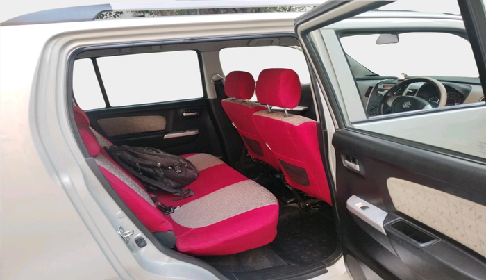 2016 Maruti Wagon R 1.0 VXI, Petrol, Manual, 33,700 km, interior