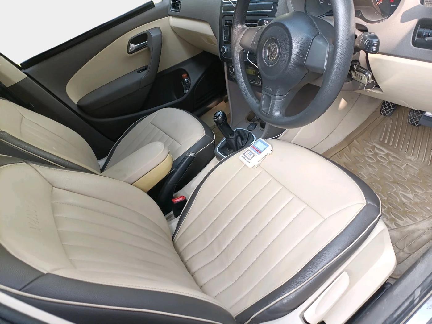 2012 Volkswagen Vento HIGHLINE 1.6 MPI, Petrol, Manual, 60,059 km, interior