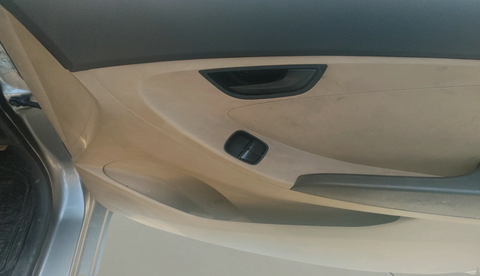 2013 Hyundai Eon ERA +, Petrol, Manual, 1,02,790 km, interior