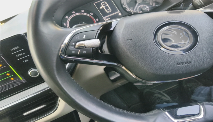 2023 Skoda SLAVIA AMBITION 1.0L TSI AT, Petrol, Automatic, 32,411 km, interior