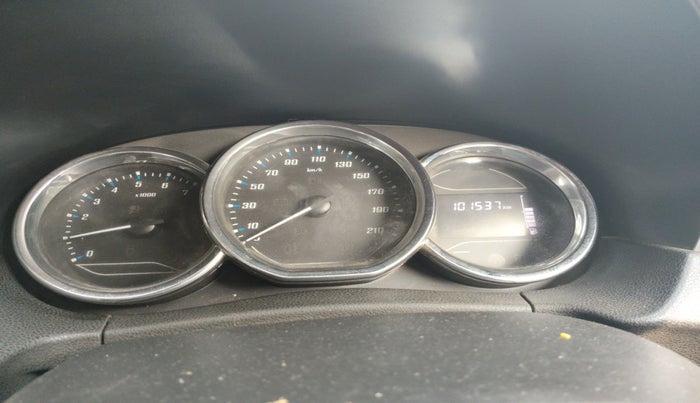 2021 Renault Duster RXZ 1.3 TURBO PETROL MT, Petrol, Manual, 1,01,537 km, interior