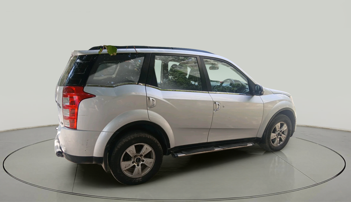 2014 Mahindra XUV500 W8, Diesel, Manual, 1,65,708 km, exterior
