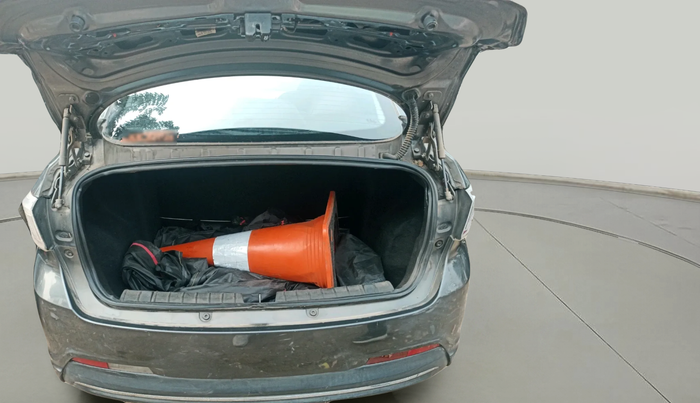 2021 Tata TIGOR XZ PETROL, Petrol, Manual, 39,308 km, exterior