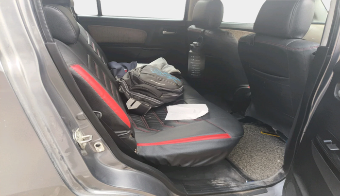 2017 Maruti Wagon R 1.0 VXI, Petrol, Manual, 76,407 km, interior
