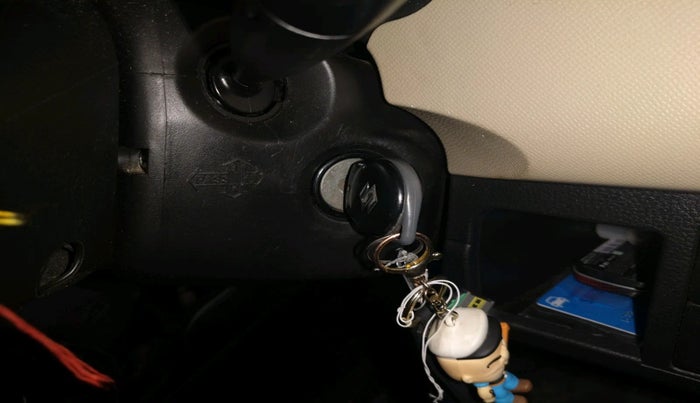 2017 Maruti Wagon R 1.0 VXI+, Petrol, Manual, 1,00,247 km, interior