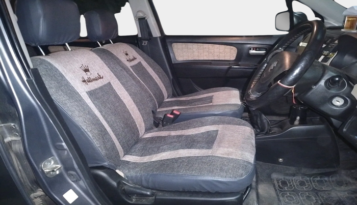 2017 Maruti Wagon R 1.0 VXI+, Petrol, Manual, 1,00,247 km, interior