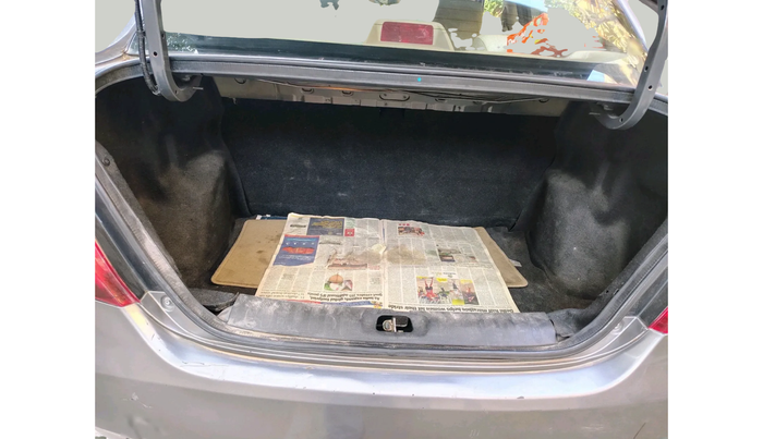 2014 Maruti Swift Dzire ZXI, Petrol, Manual, 66,091 km, exterior