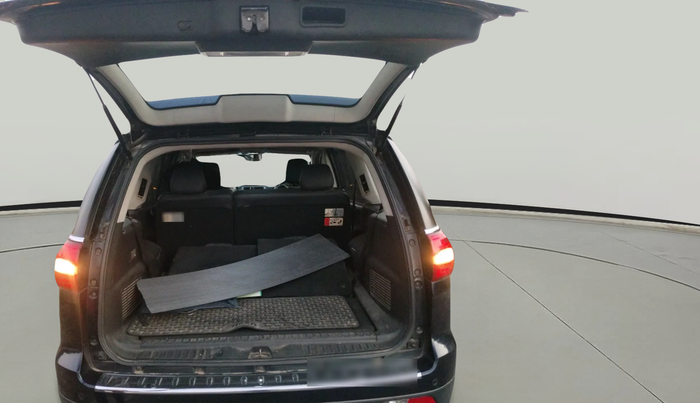 2018 Tata Hexa XTA 4X2 7 STR, Diesel, Automatic, 85,212 km, exterior