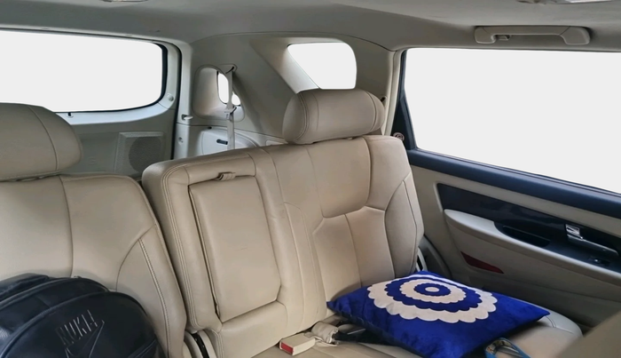 2015 Ssangyong Rexton RX7, Diesel, Automatic, 1,14,826 km, interior