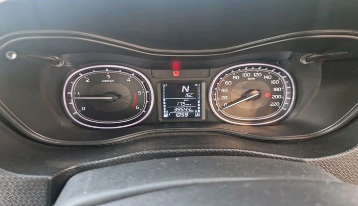 2019 Maruti Vitara Brezza ZDI PLUS AMT, Diesel, Automatic, 39,544 km, interior