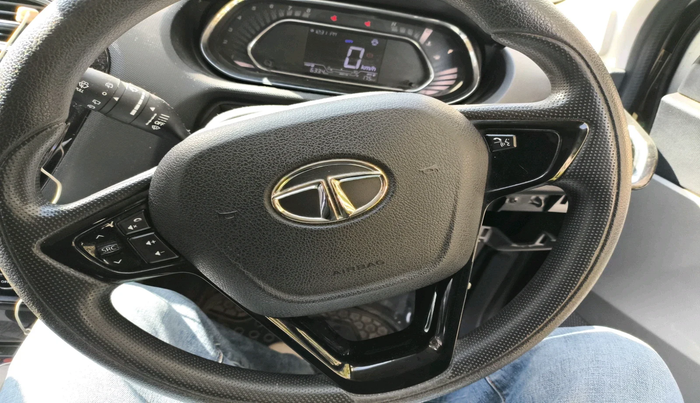 2019 Tata Tiago XZ PLUS PETROL, Petrol, Manual, 76,665 km, interior