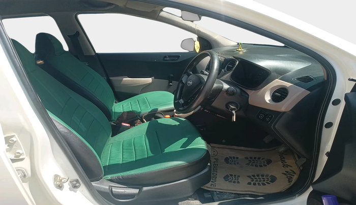 2018 Hyundai XCENT PRIME T  VTVT CNG, Petrol, Manual, 47,884 km, interior
